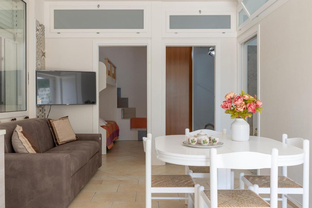 Appartamento Gardenia In Villa Mariella Остуни Экстерьер фото