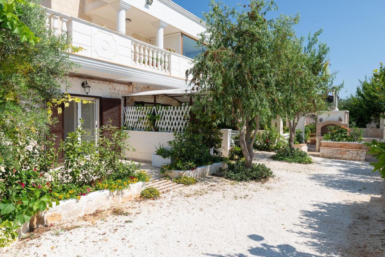 Appartamento Gardenia In Villa Mariella Остуни Экстерьер фото