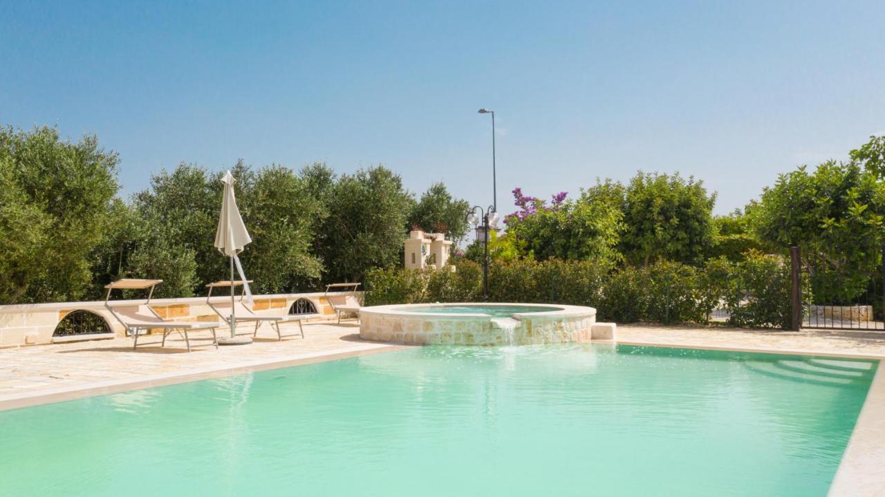 Appartamento Gardenia In Villa Mariella Остуни Экстерьер фото