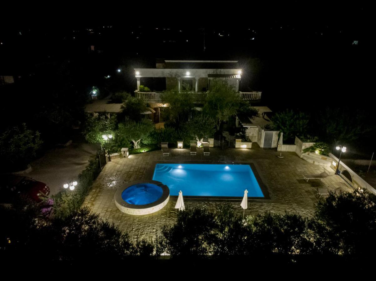 Appartamento Gardenia In Villa Mariella Остуни Экстерьер фото