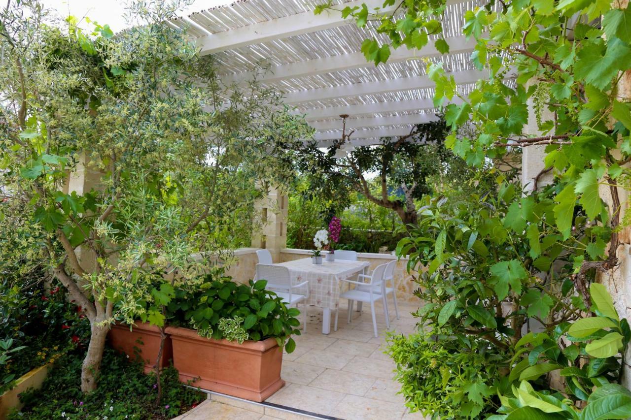 Appartamento Gardenia In Villa Mariella Остуни Экстерьер фото